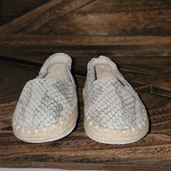 Robeez First Kicks Ellie Espadrille Snake Shimmer Leather Crib Shoes 3-6 Months - Picture 5 of 10